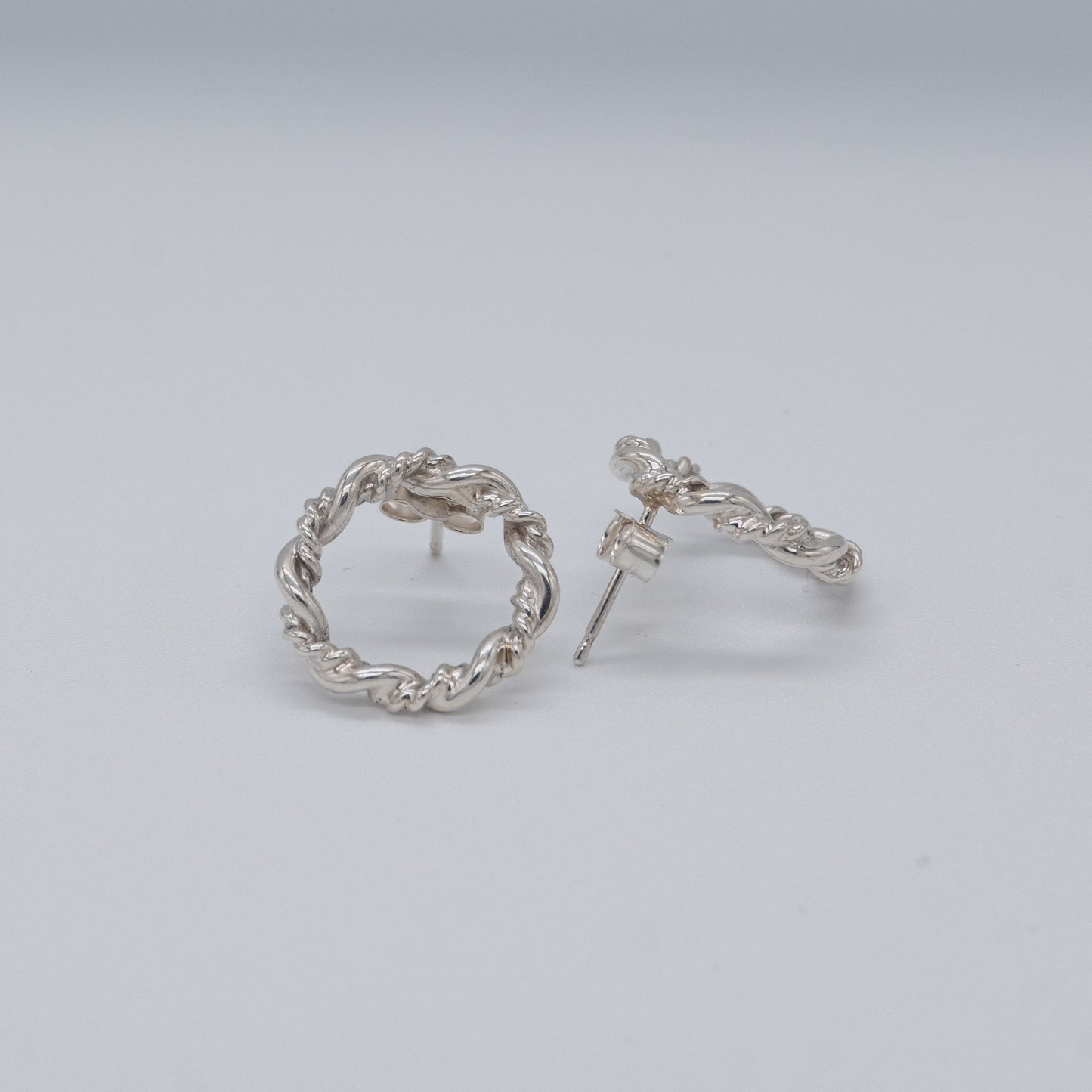 Wreath stud earrings (Ready to Ship)